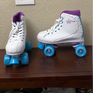 Quad Roller Skates 🛼 LIKE NEW